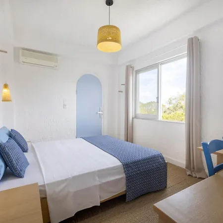 Lassion Golden Bay Hotell